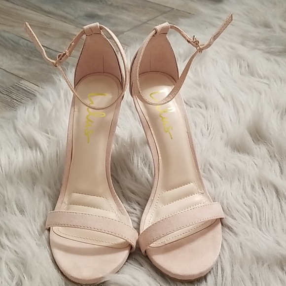 Lulus Shoes - Lulus BLUSH Suede Ankle Strap Heel Size 5.5